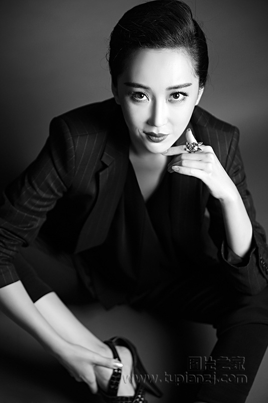 杜若溪“男神”图片 气场十足