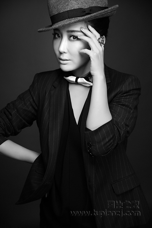 杜若溪“男神”图片 气场十足