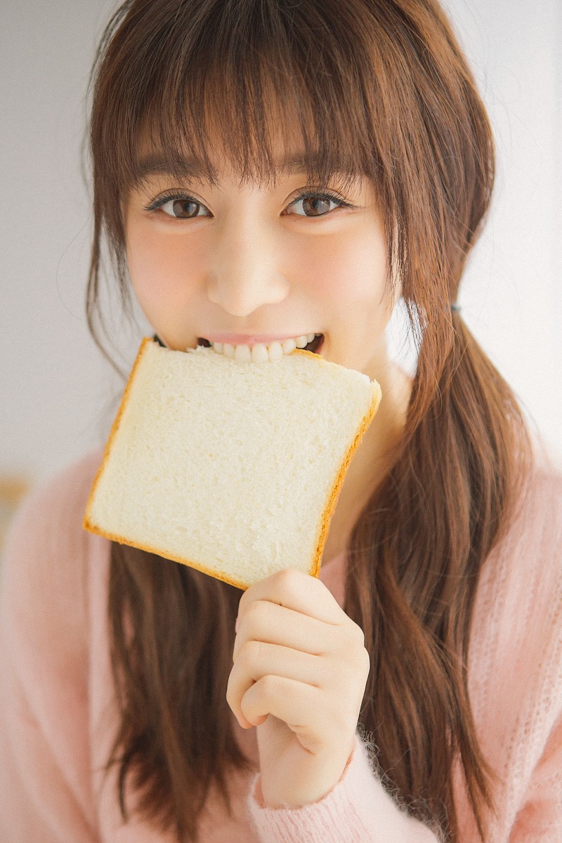 日本清纯女孩居家写真集