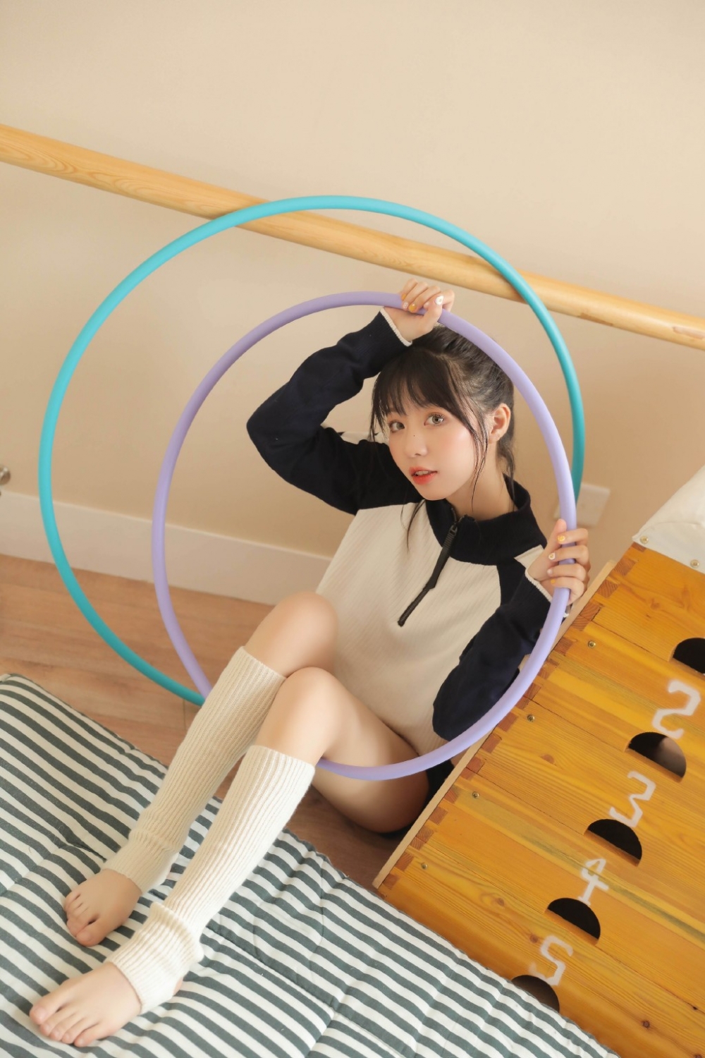 宅男女神宋子涵诱人美腿前凸后翘大胆阴部人体艺术gogo