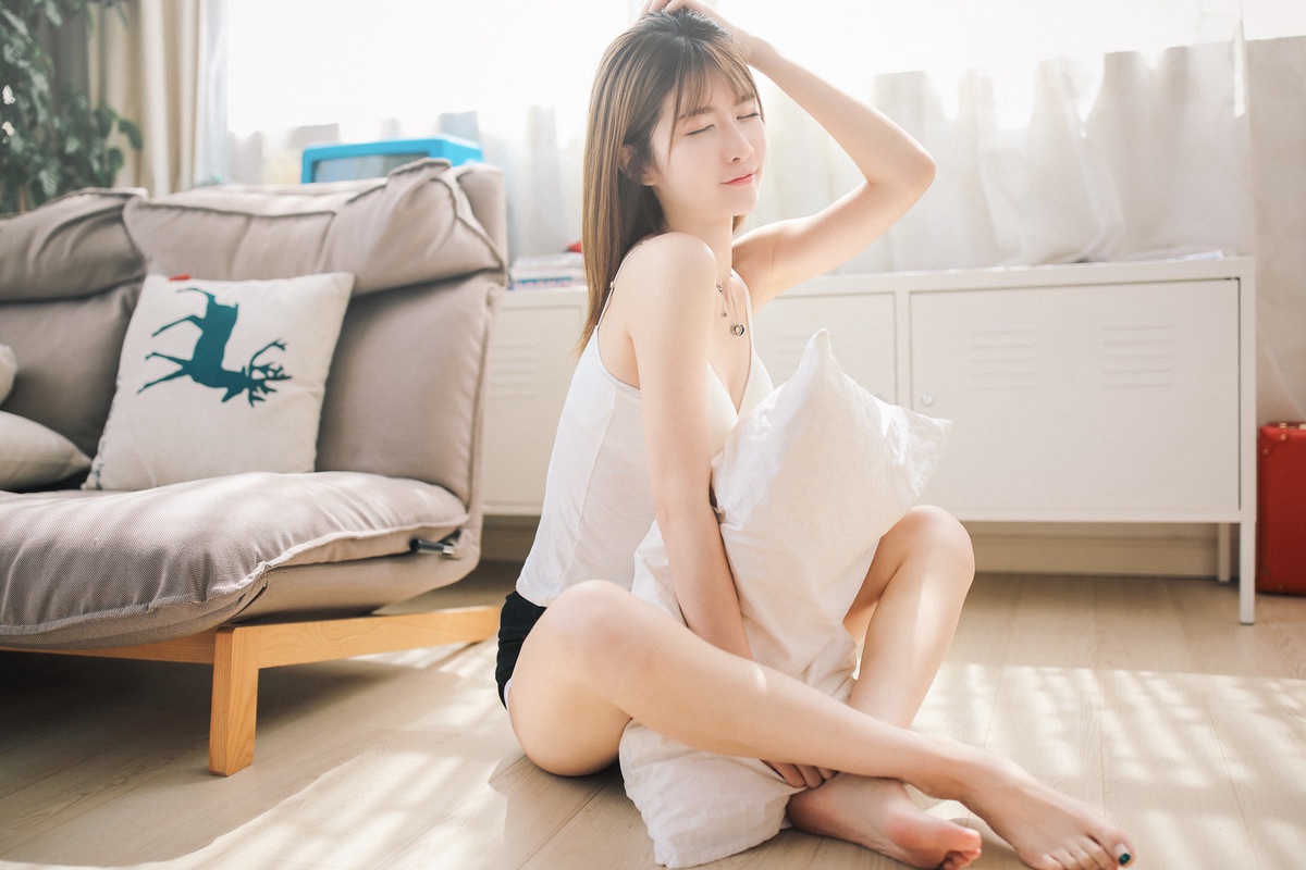 欧洲熟妇葛征36d雪白大屁股国模午晴大胆私拍套圆