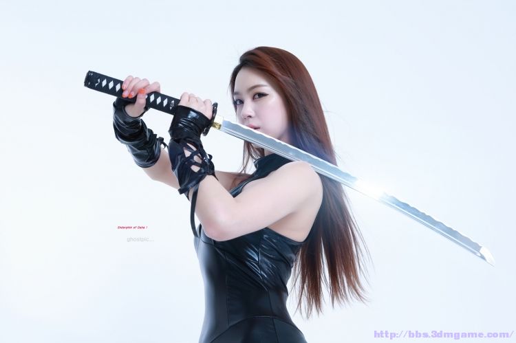 韩国性感身材双节棍长刀功夫美女