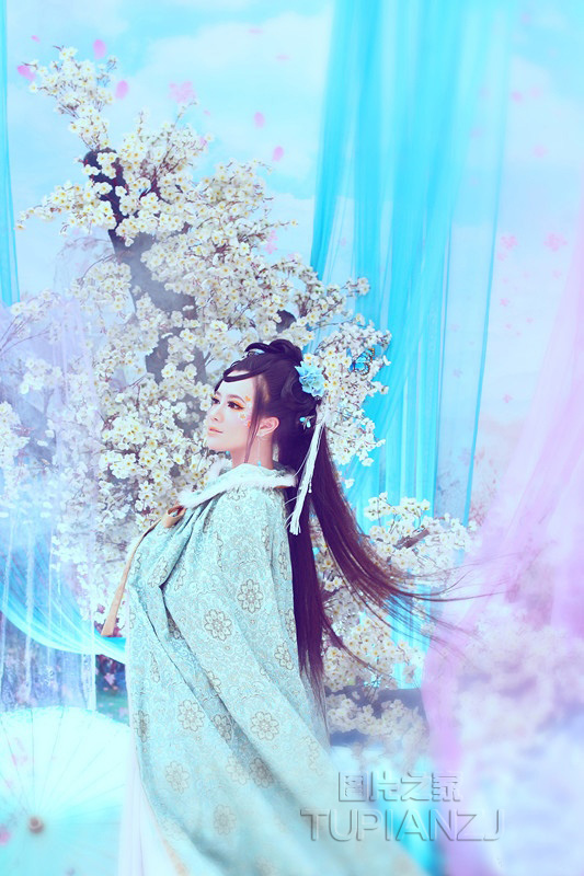 古典蝴蝶少女唯美图片