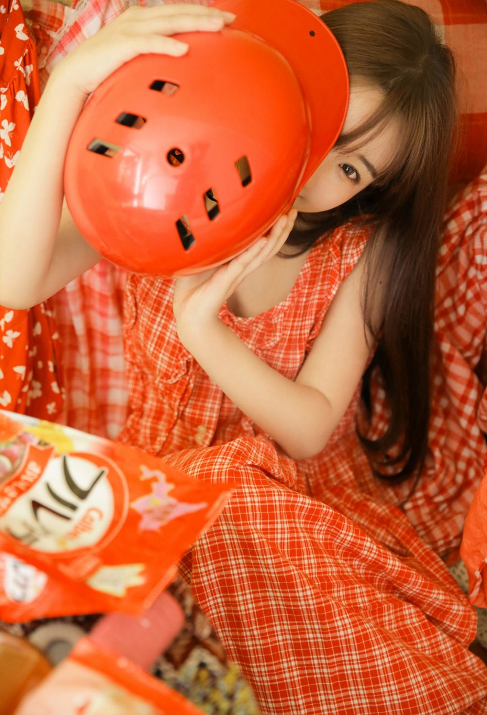 邻家女孩长发及腰清纯气质香肩诱惑美女性感写真集