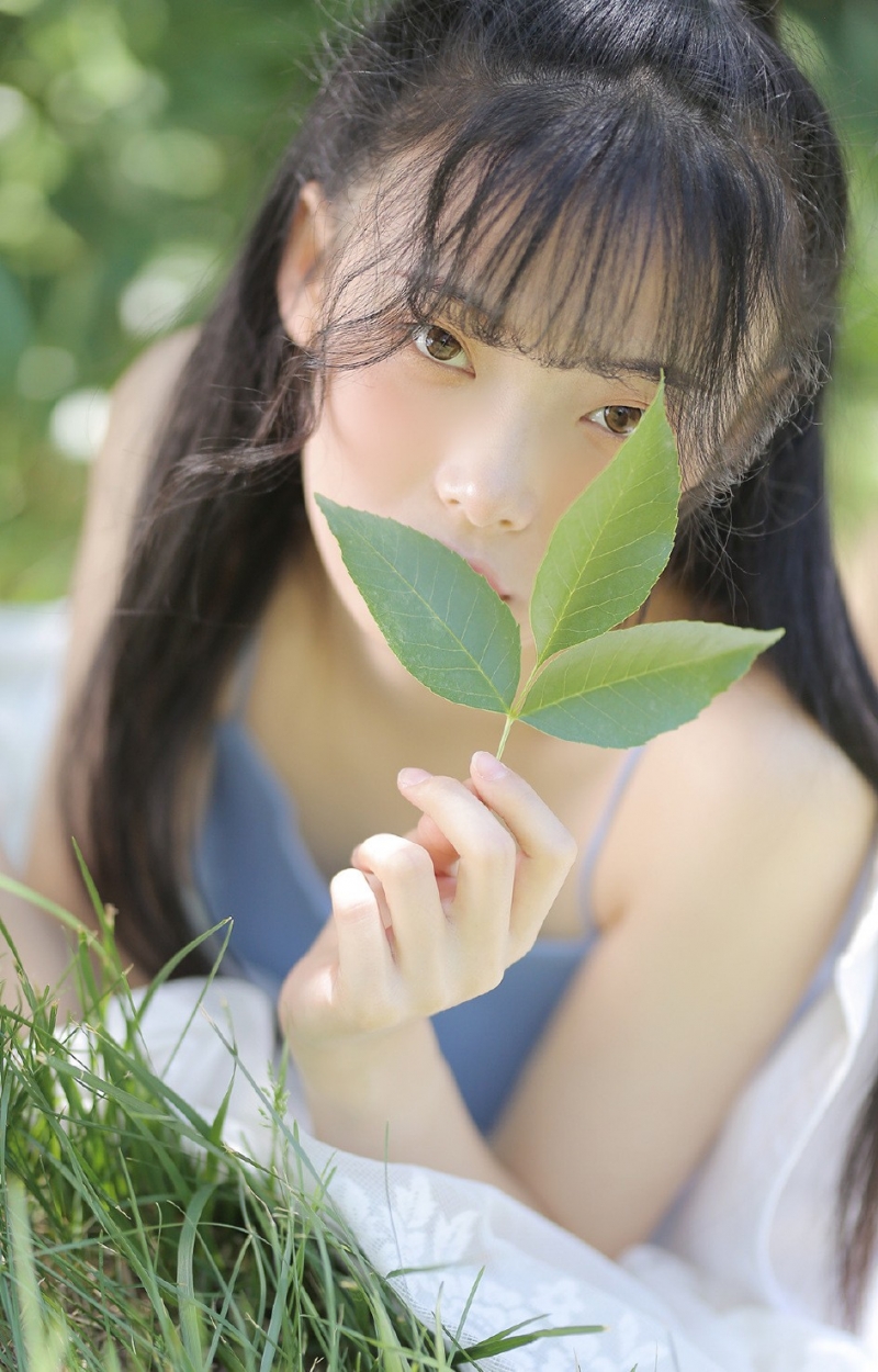阳光小美女气质清纯文艺写真