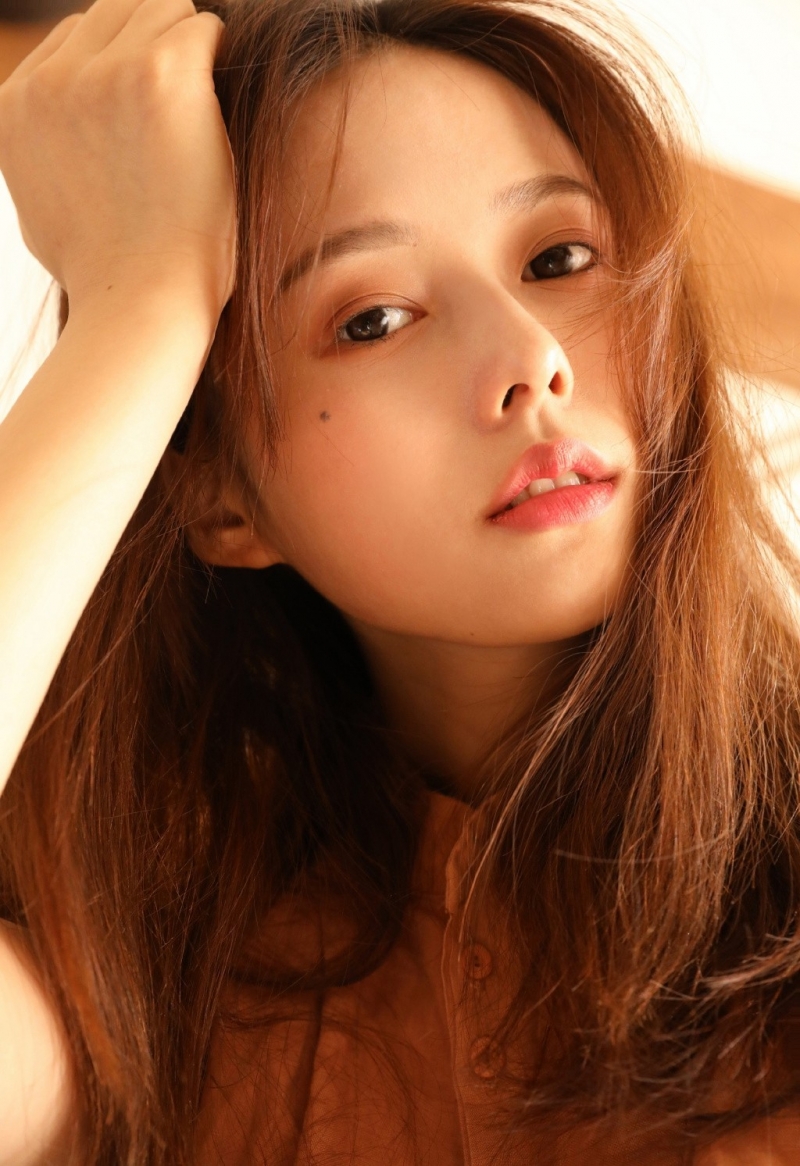 00后亚洲模特极度诱人美女套图