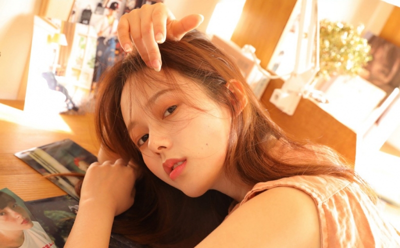 00后亚洲模特极度诱人美女套图