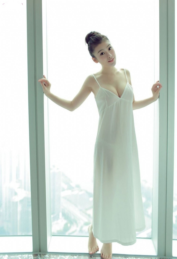 夏日妹子清新自然写真