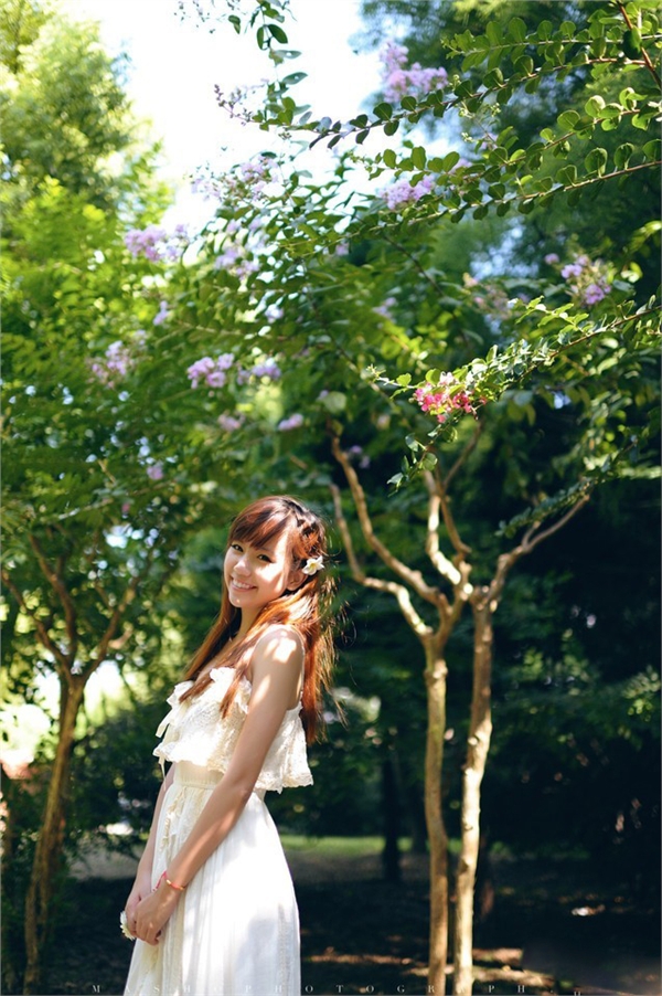 夏日妹子清新自然写真