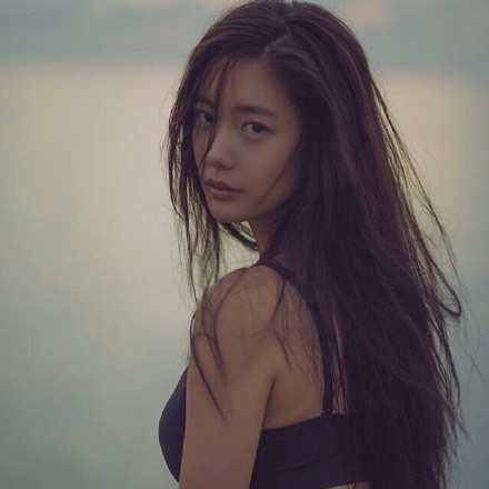 李成敏超美素颜图片