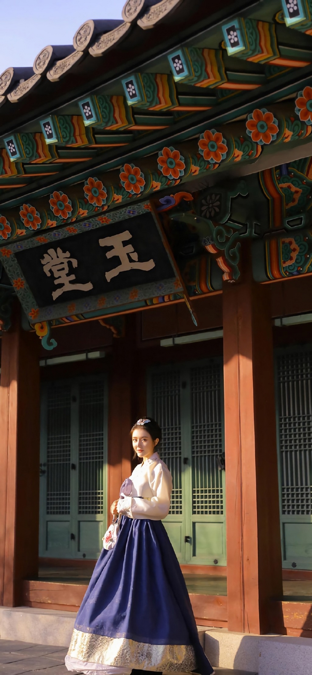 穿着汉服的日韩美女清丽动人气质脱俗唯美古风摄影