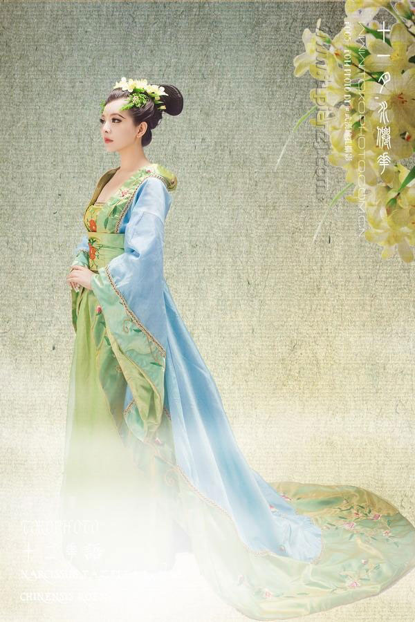 古装美女图片之水仙