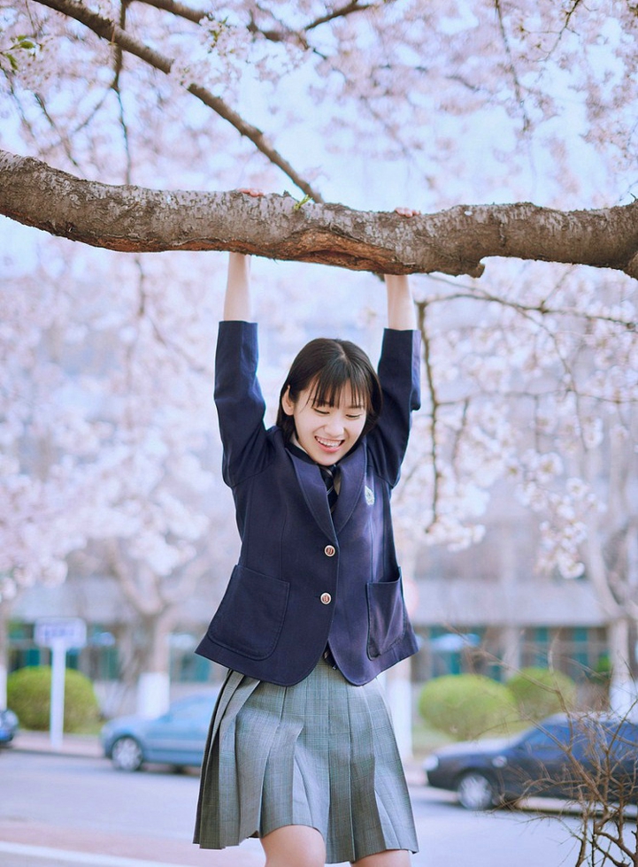 性感美妇香闺圆润翘臀私房摄影图片