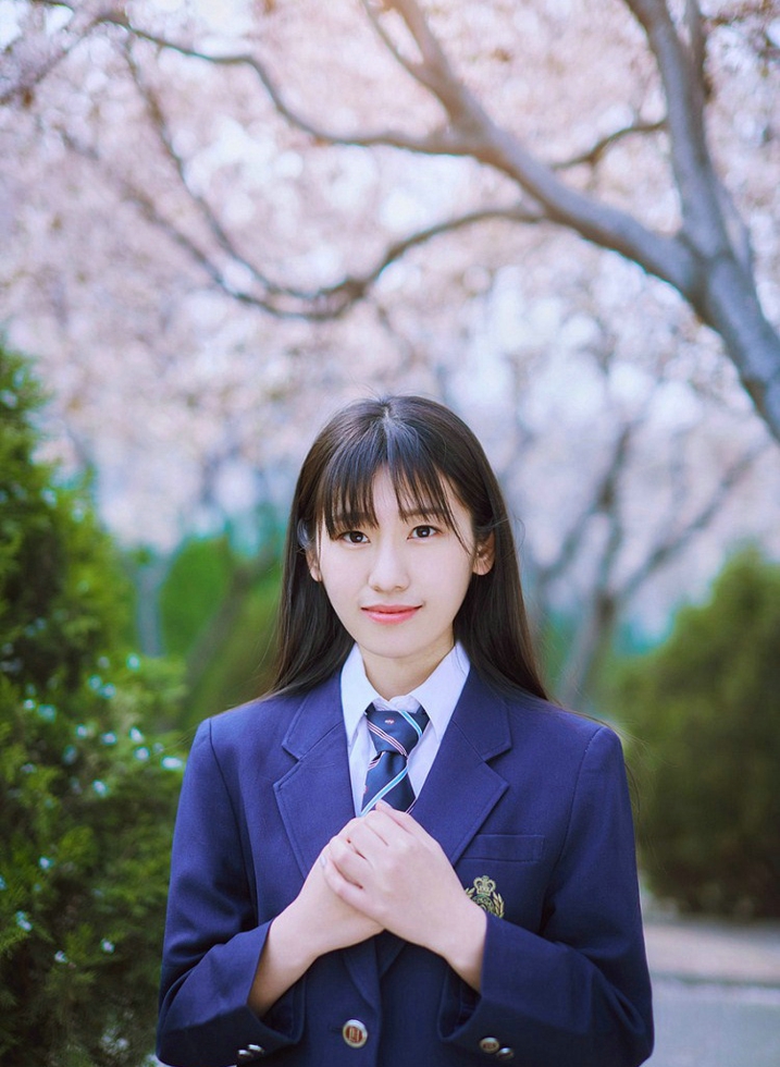 性感美妇香闺圆润翘臀私房摄影图片