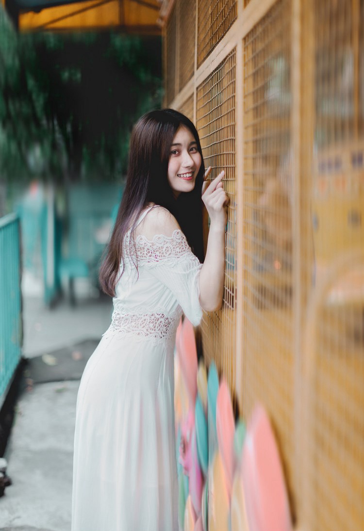 [秀人网]美乳性感尤物陈思琪大尺度浴室透视装爆乳黑丝睡衣主题系