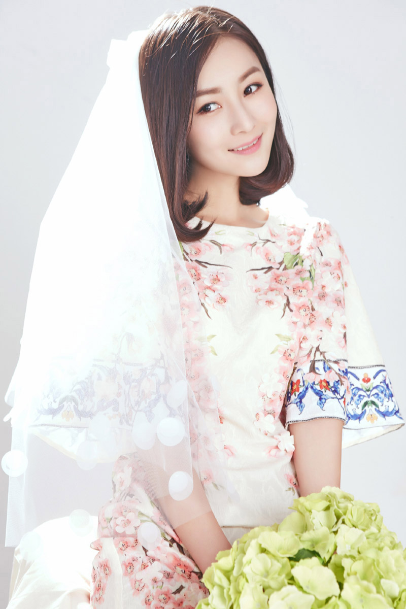 张维娜时尚清新魅力写真