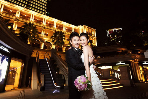 李小鹏李安琪婚纱照 甜蜜恩爱