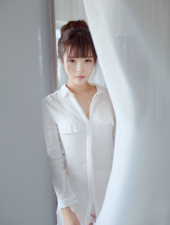 美女牛仔裤翘臀gogo全球人体高清大胆图片