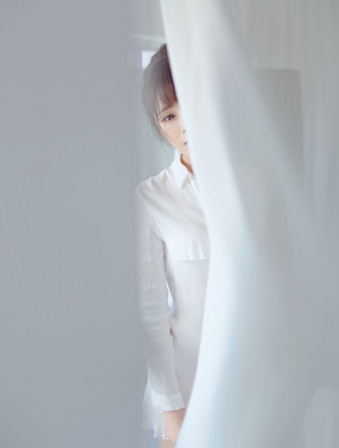 美女牛仔裤翘臀gogo全球人体高清大胆图片