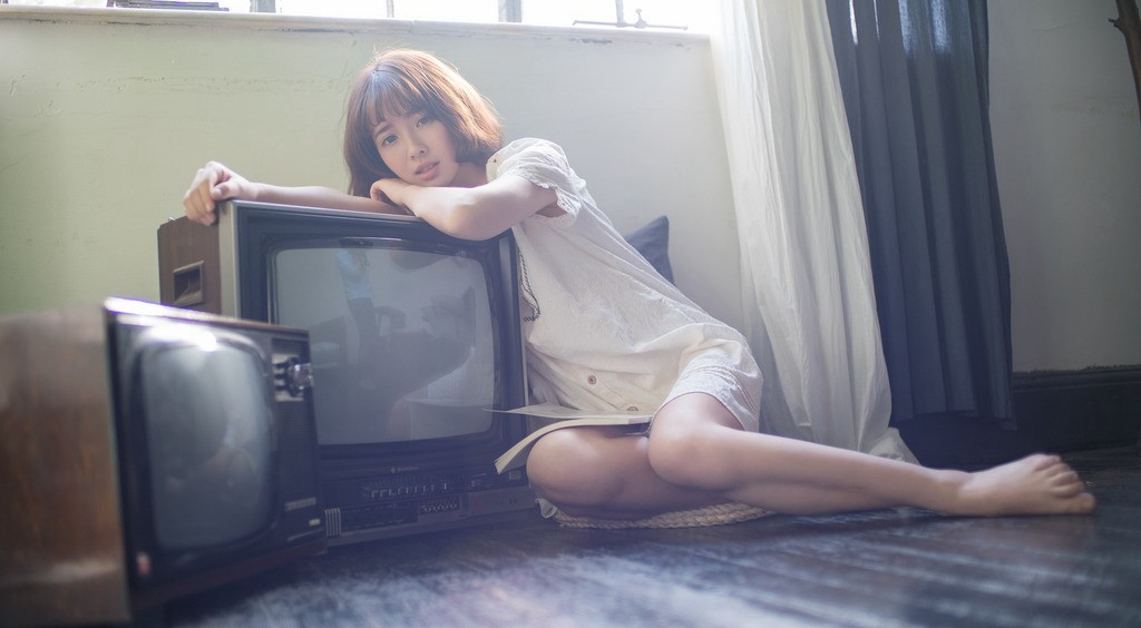 美女牛仔裤翘臀gogo全球人体高清大胆图片