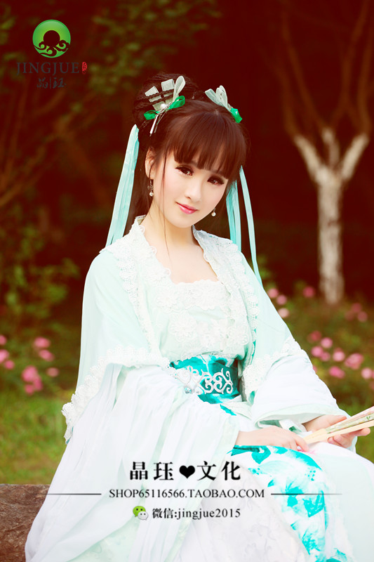 美如小龙女的刘海古装美女