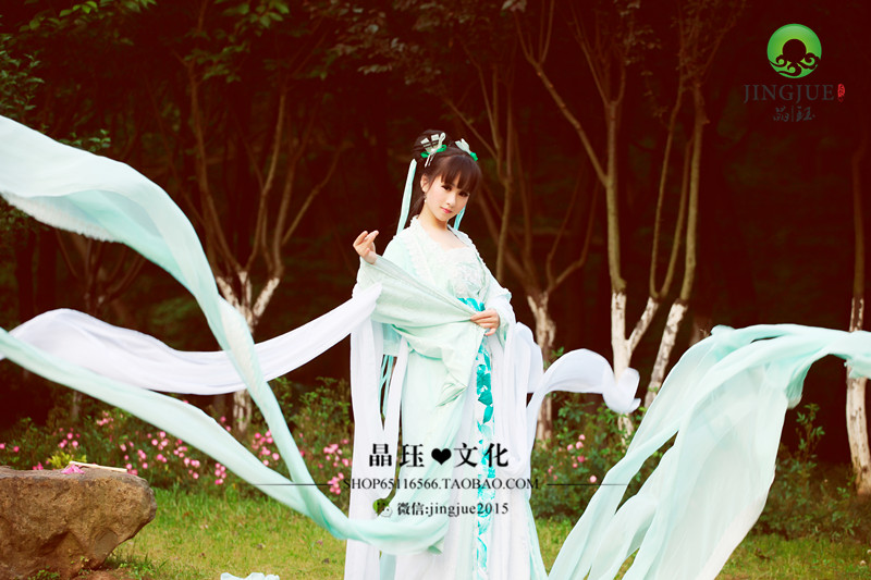 美如小龙女的刘海古装美女