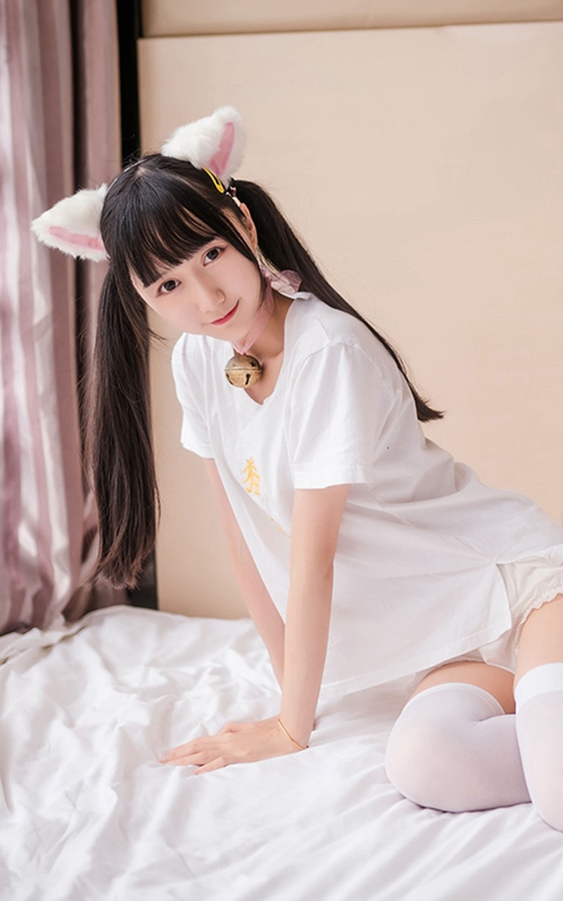 情趣兔女郎白丝美腿床笫之私令人咂舌的美女私照