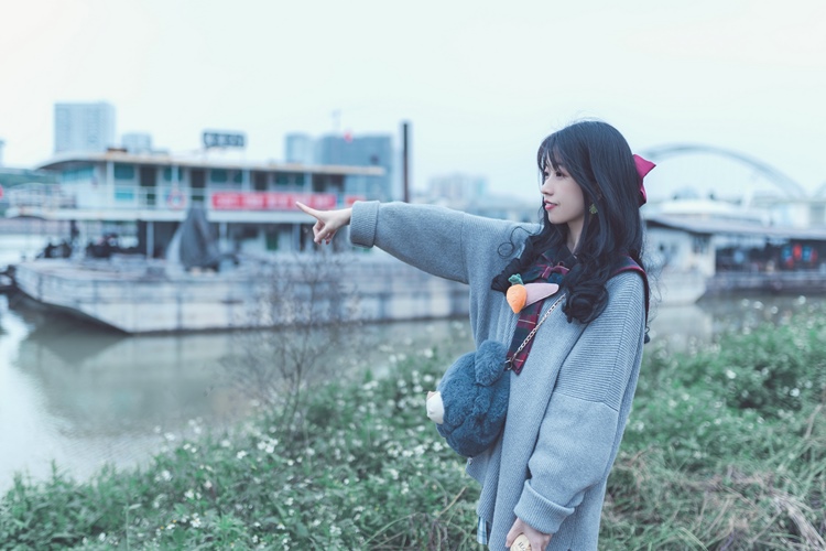 素人美女校园正妹白丝美腿户外清纯养眼写真图片