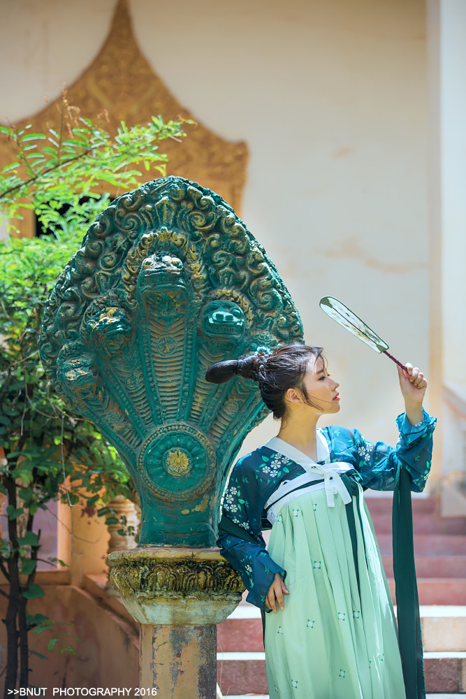 少女古装造型写真