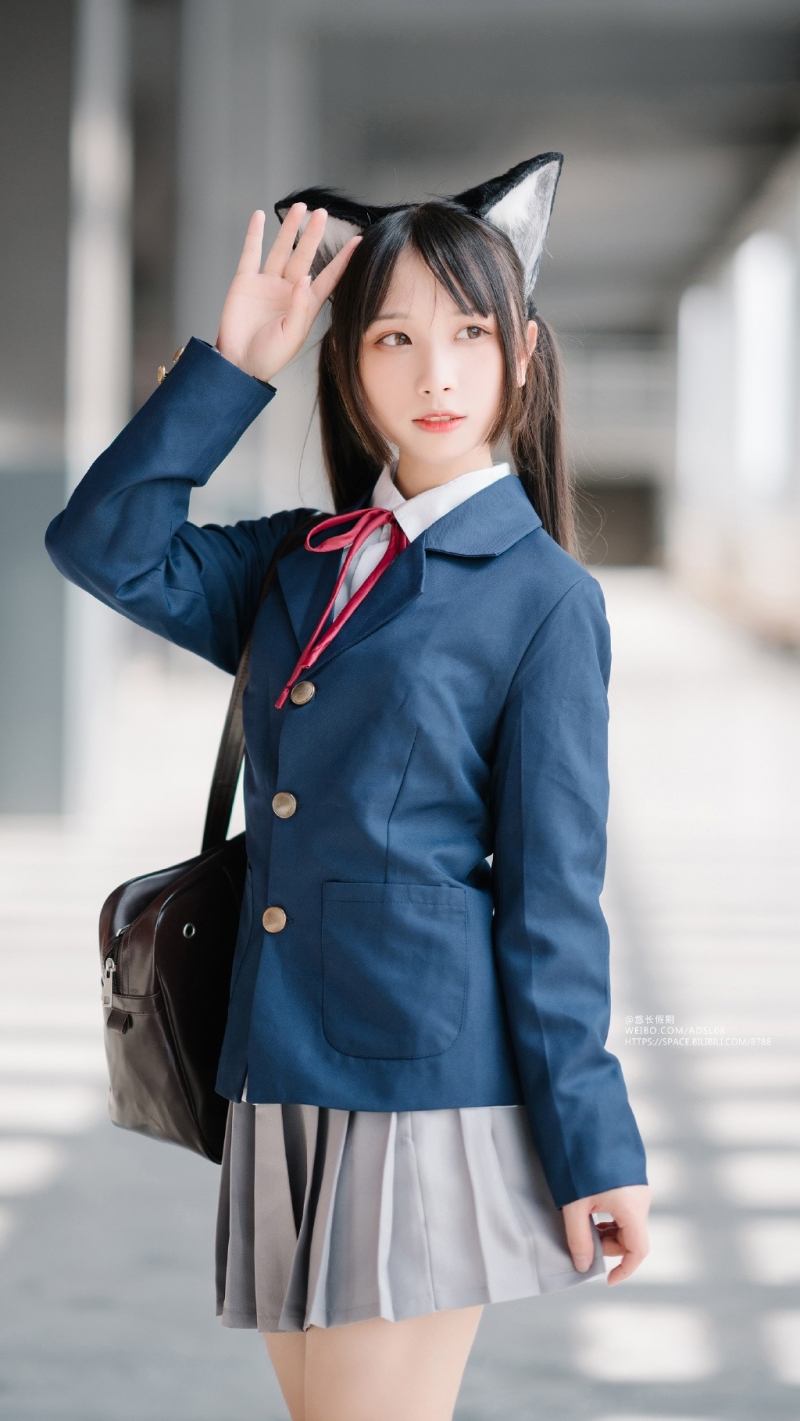 jk制服美女黑丝筒袜惹火私房照