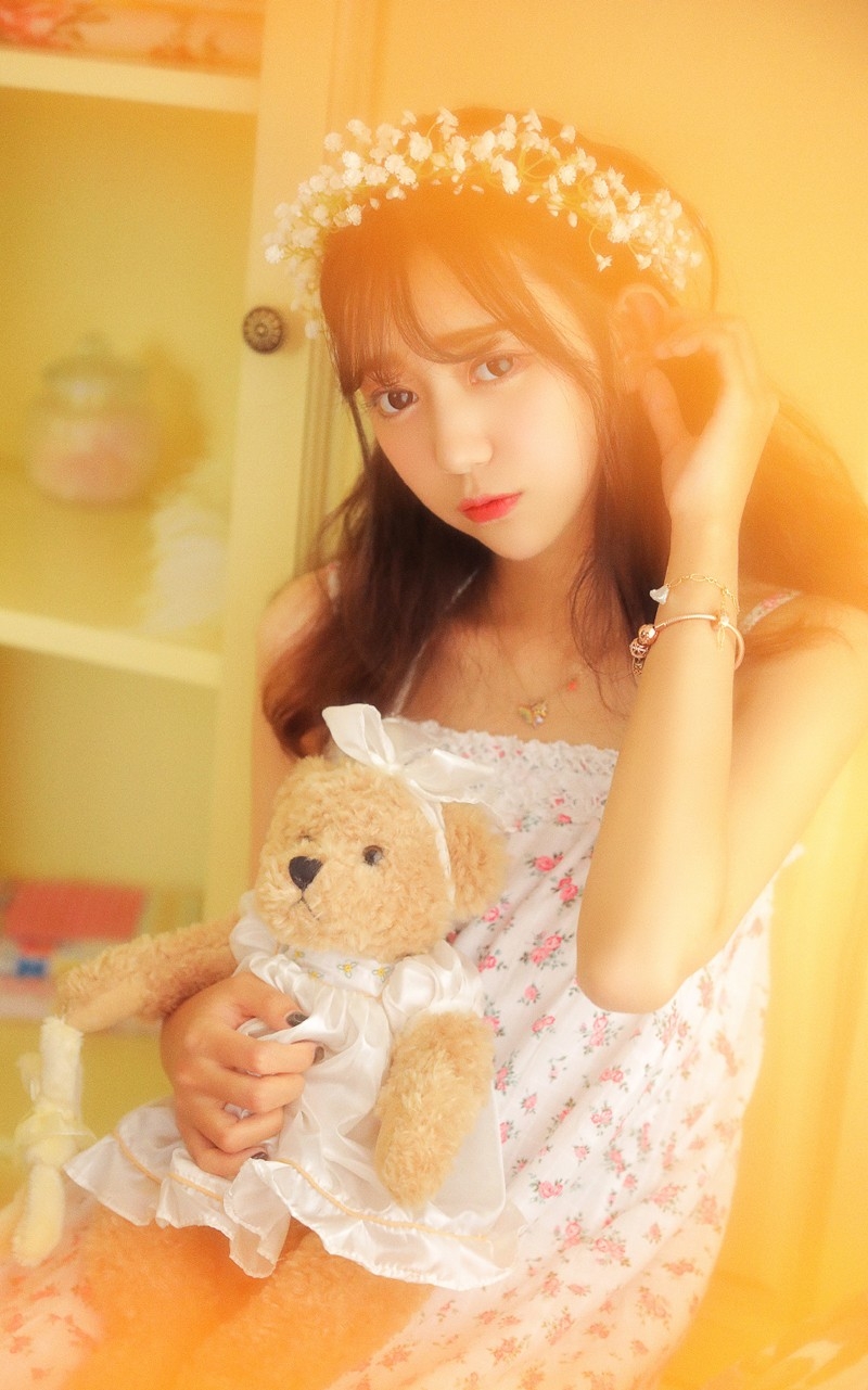 森系美女气质温柔唯美小清新可爱美女图片