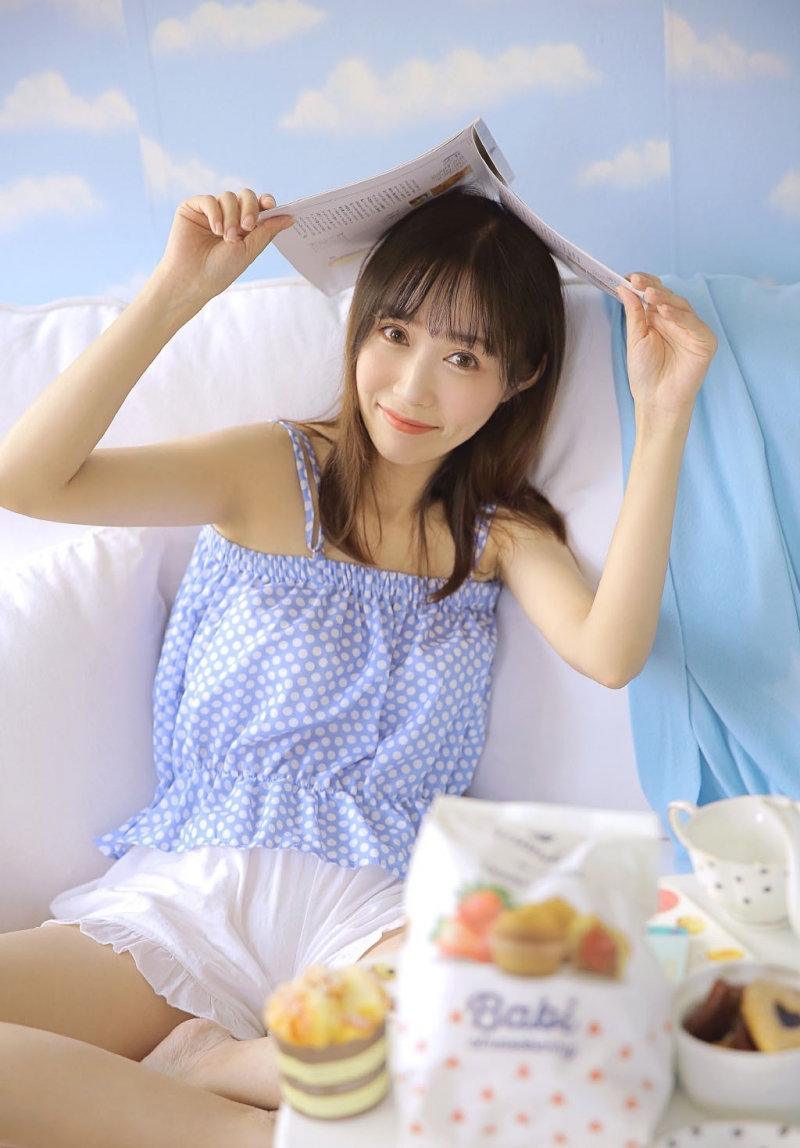 极品美女清秀可人气质干净妹子图