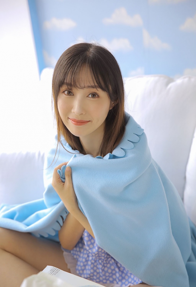 极品美女清秀可人气质干净妹子图