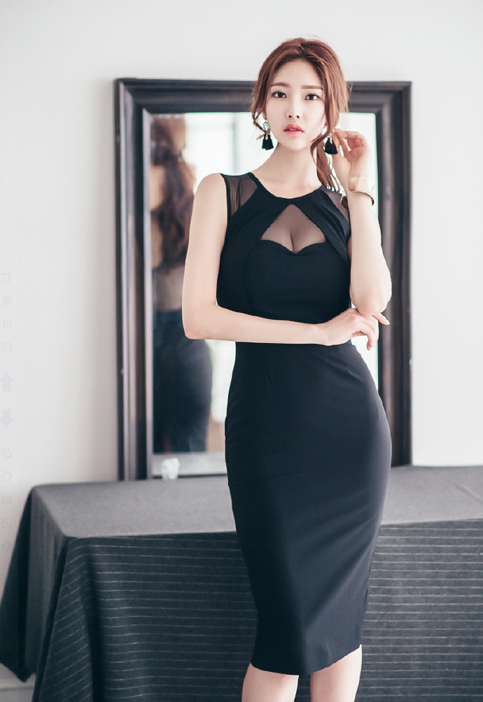 韩国美少妇傲人事业线性感写真