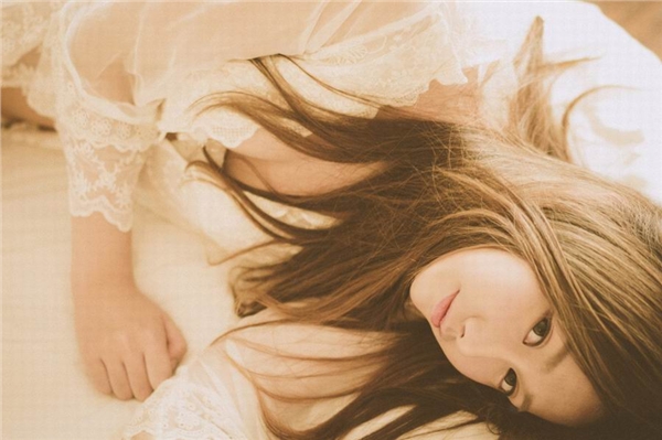 jk制服女子户外职业装充满女人味的私人拍摄