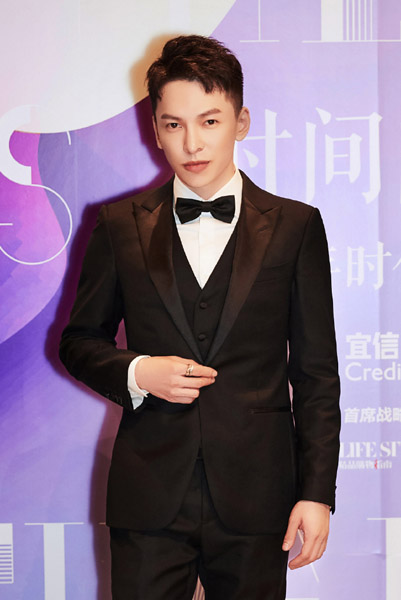 蒋雪鸣图片 蒋雪鸣帅气写真照