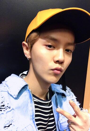 鹿晗生活照大全