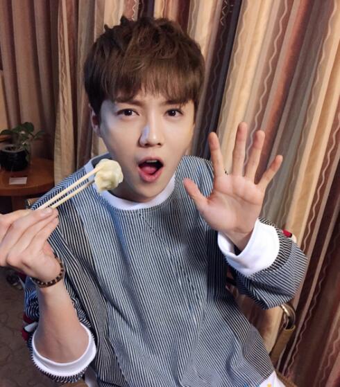 鹿晗生活照大全