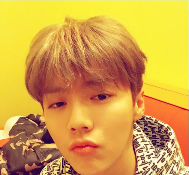 鹿晗生活照大全