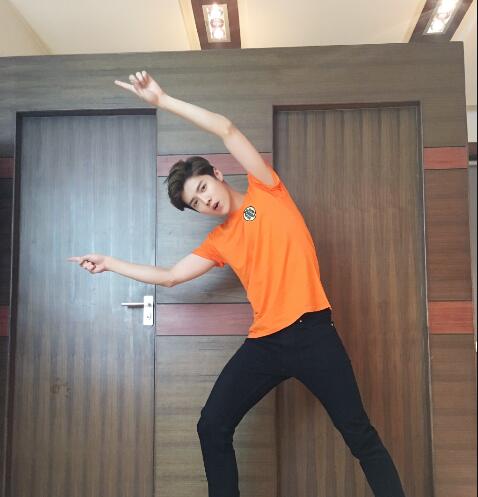 鹿晗生活照大全