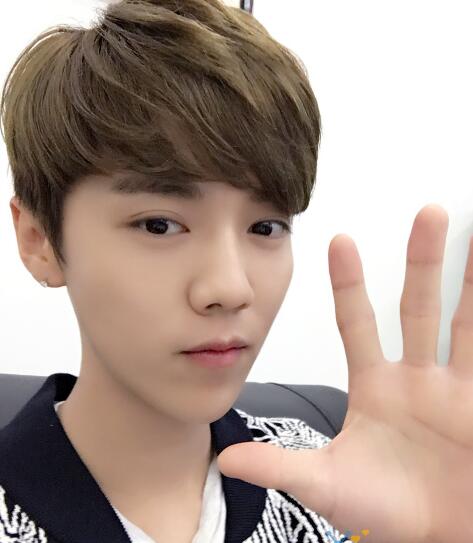 鹿晗生活照大全