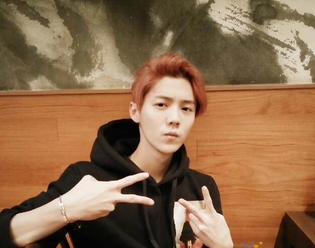 鹿晗生活照大全