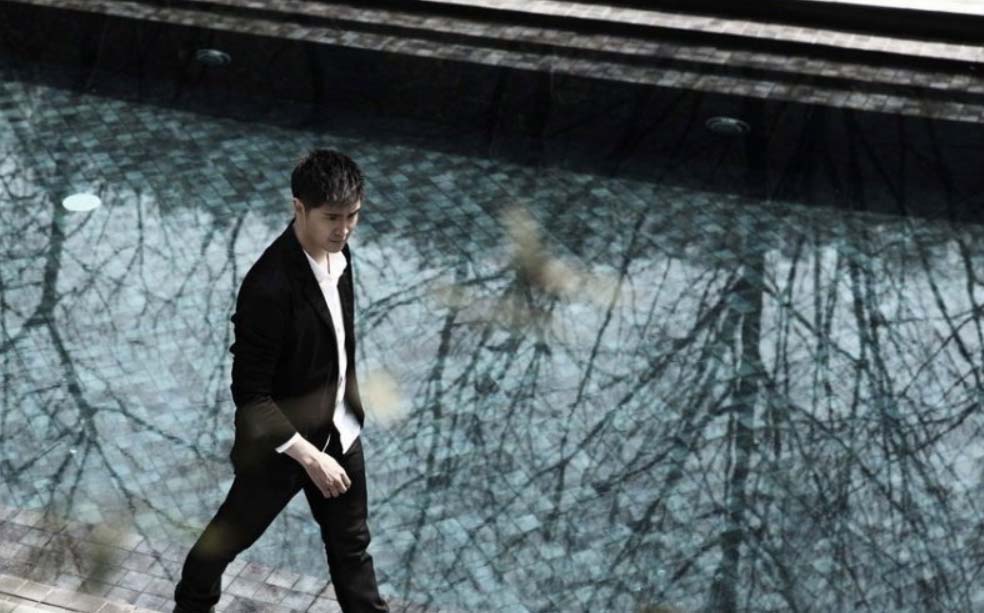 跳水王子田亮魔性写真 空袭一股帅气