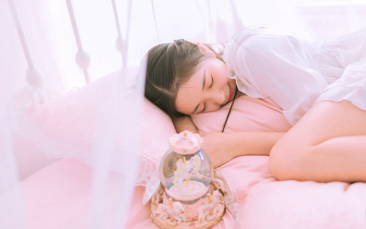 居家少妇性感美臀长腿丝袜诱惑写真图集