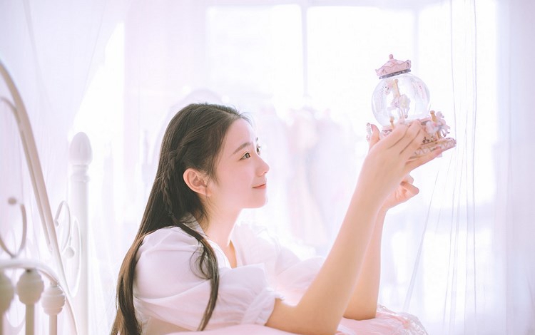 居家少妇性感美臀长腿丝袜诱惑写真图集