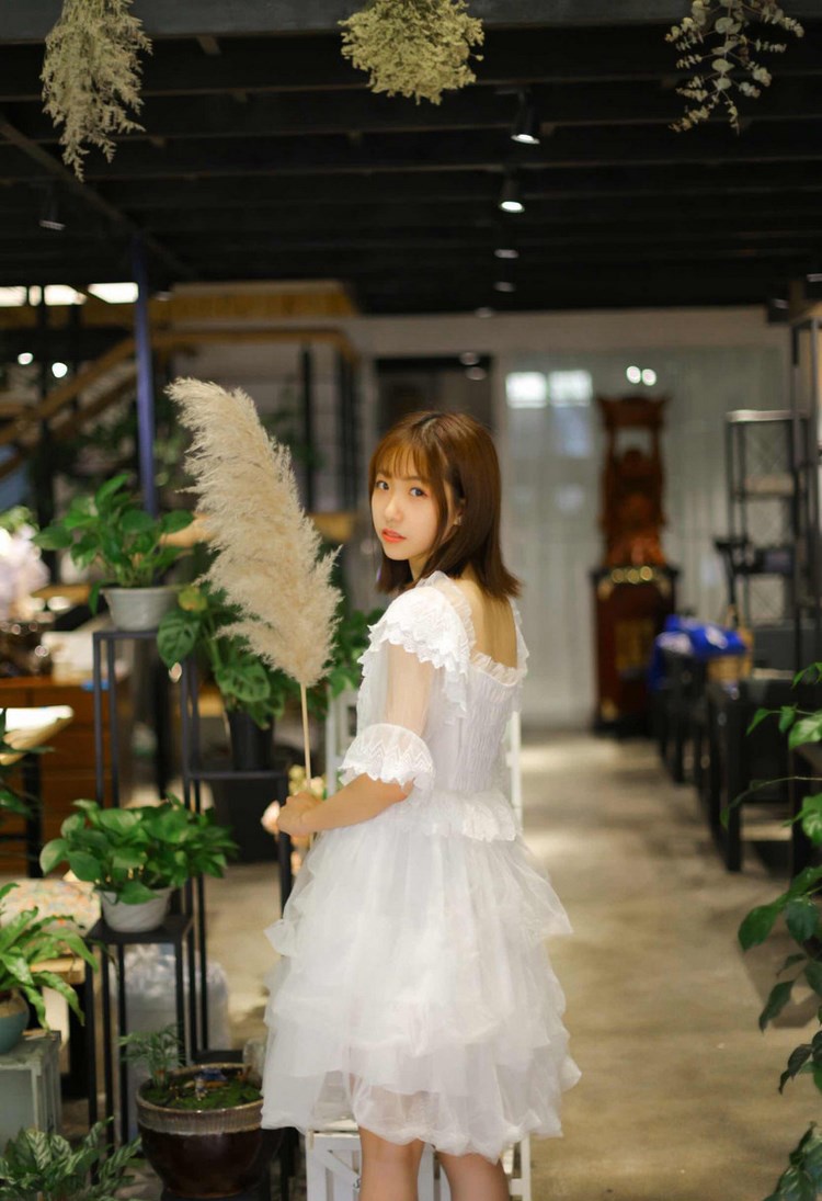 多情少妇蕾丝情趣内衣肥臀爆乳雪白肉体销魂荡魄美女照片