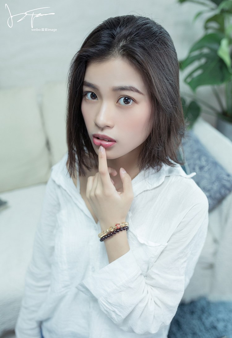 日本泳衣湿身死库水美女甜美诱惑户外性感写真图片