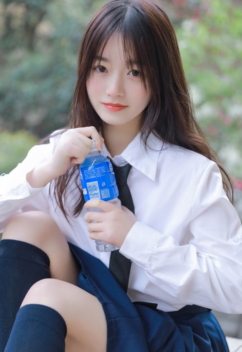 JK制服学生妹清纯俏丽女生图片
