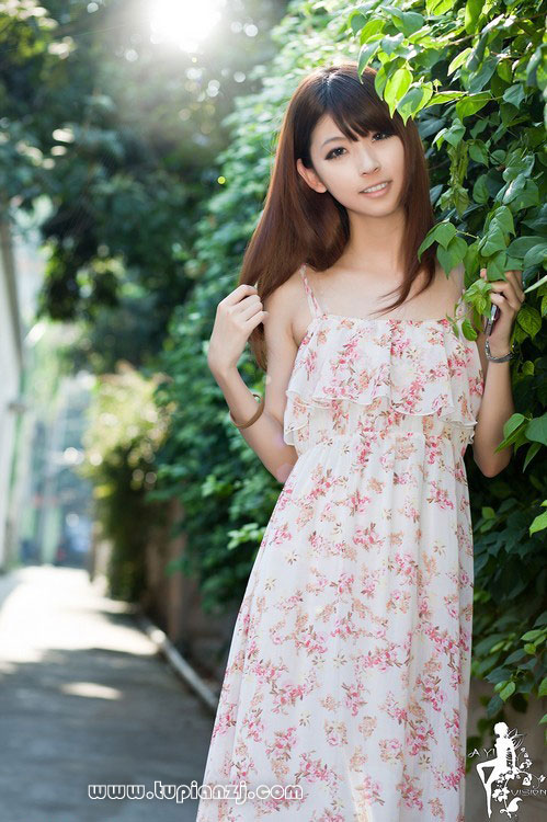 小清新私房美少女户外写真集