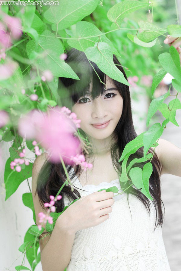 小清新私房美少女户外写真集